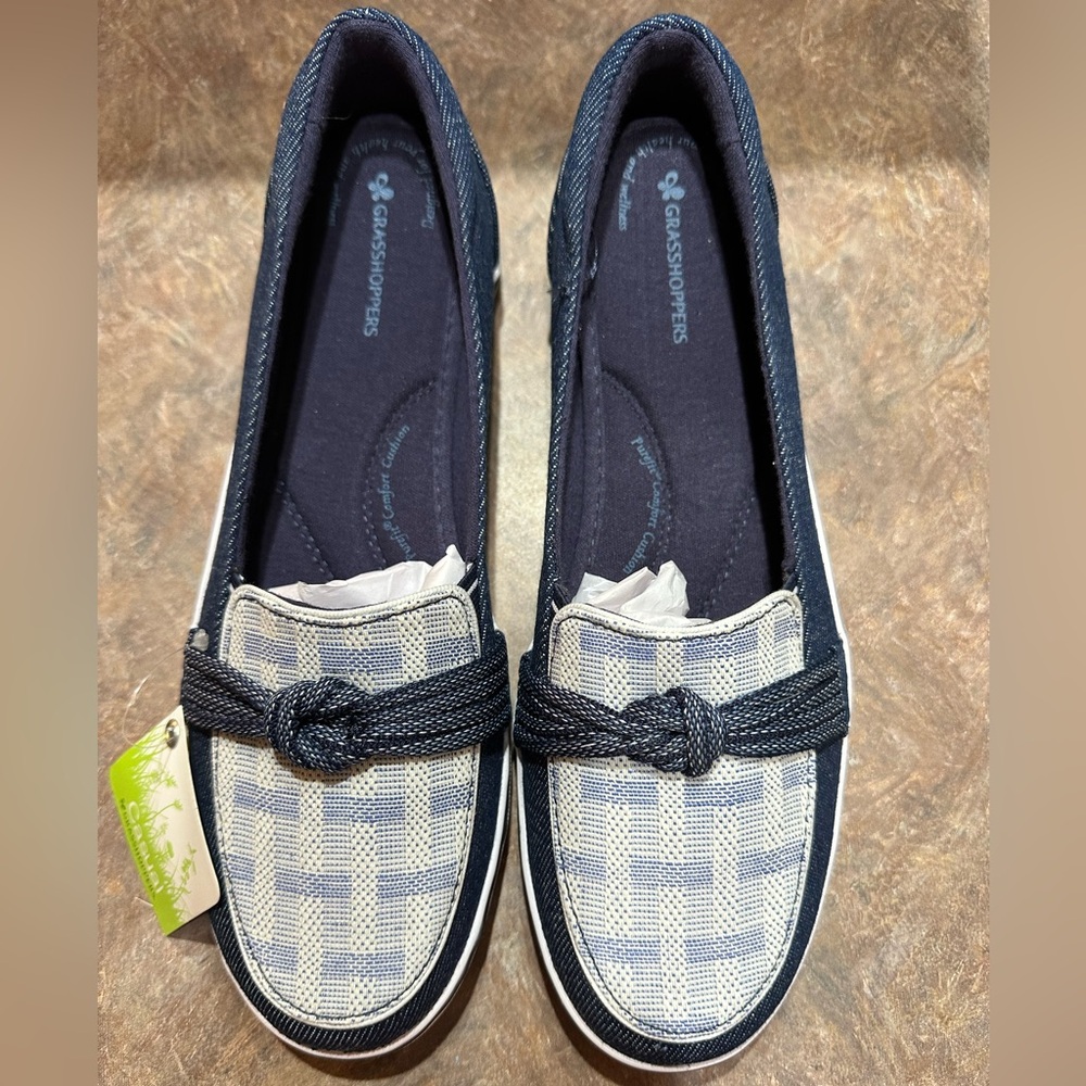 NWT Grasshoppers slip ons size 8N